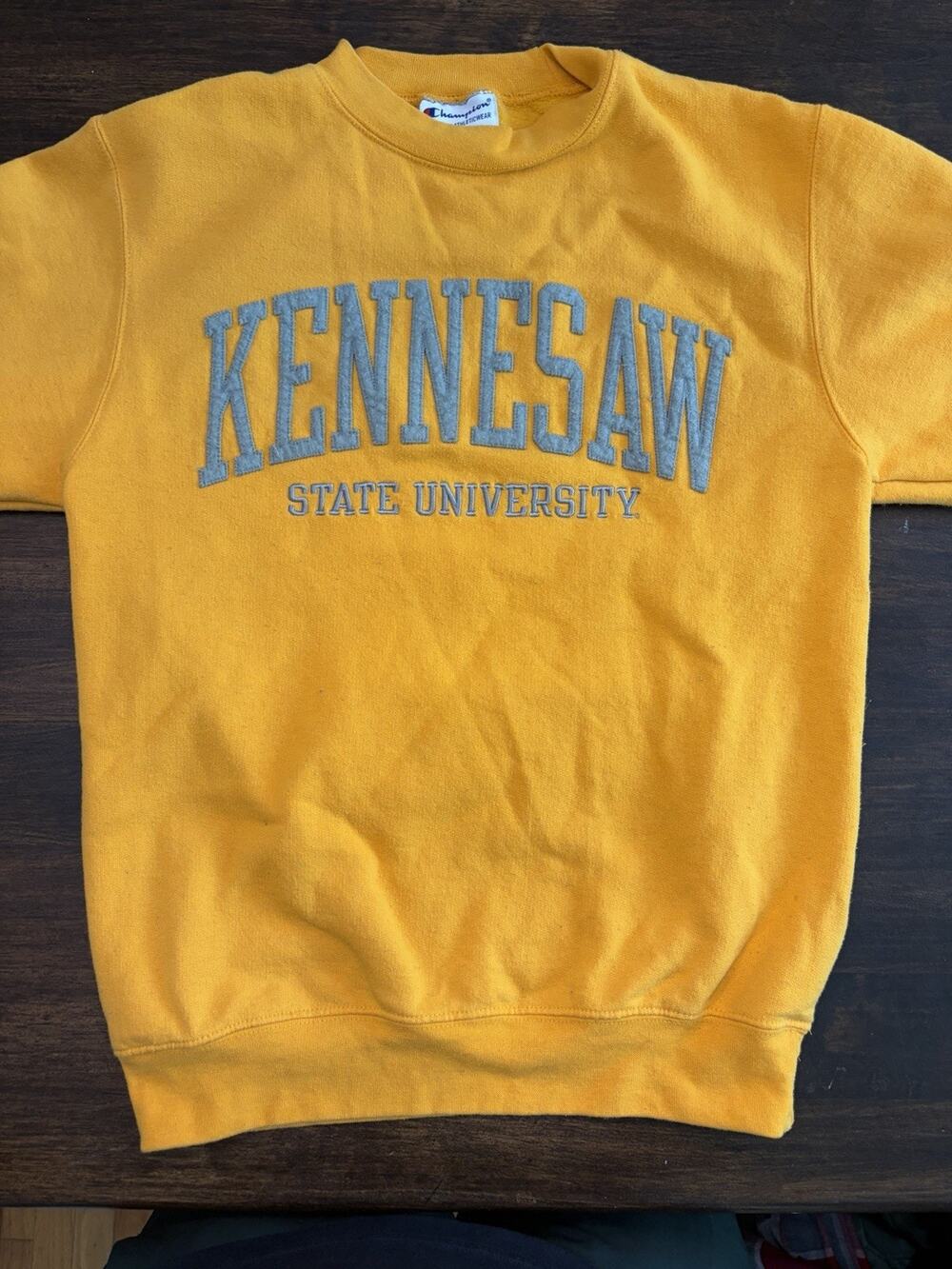 H23 Kennesaw Owls Champion NCAA Sweatshirt Sz Small Gold Stitched Vintage 1990's